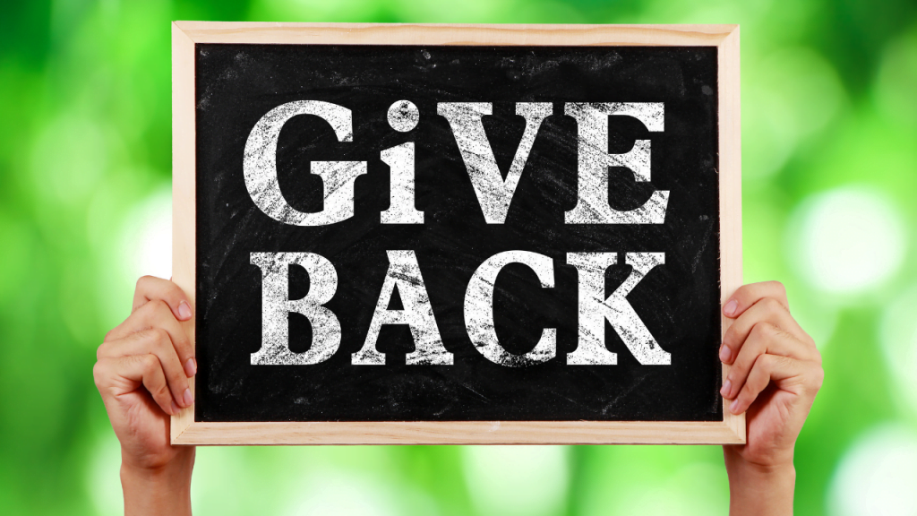 20 Reasons To Give Back To Your Community